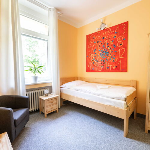 jednolůžkový pokoj včetně soc. zařízení na pokoji