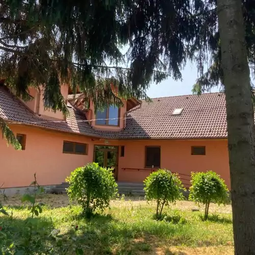 Kancsal Harcsa Panzió és Halászcsárda Tiszatelek 001 kép