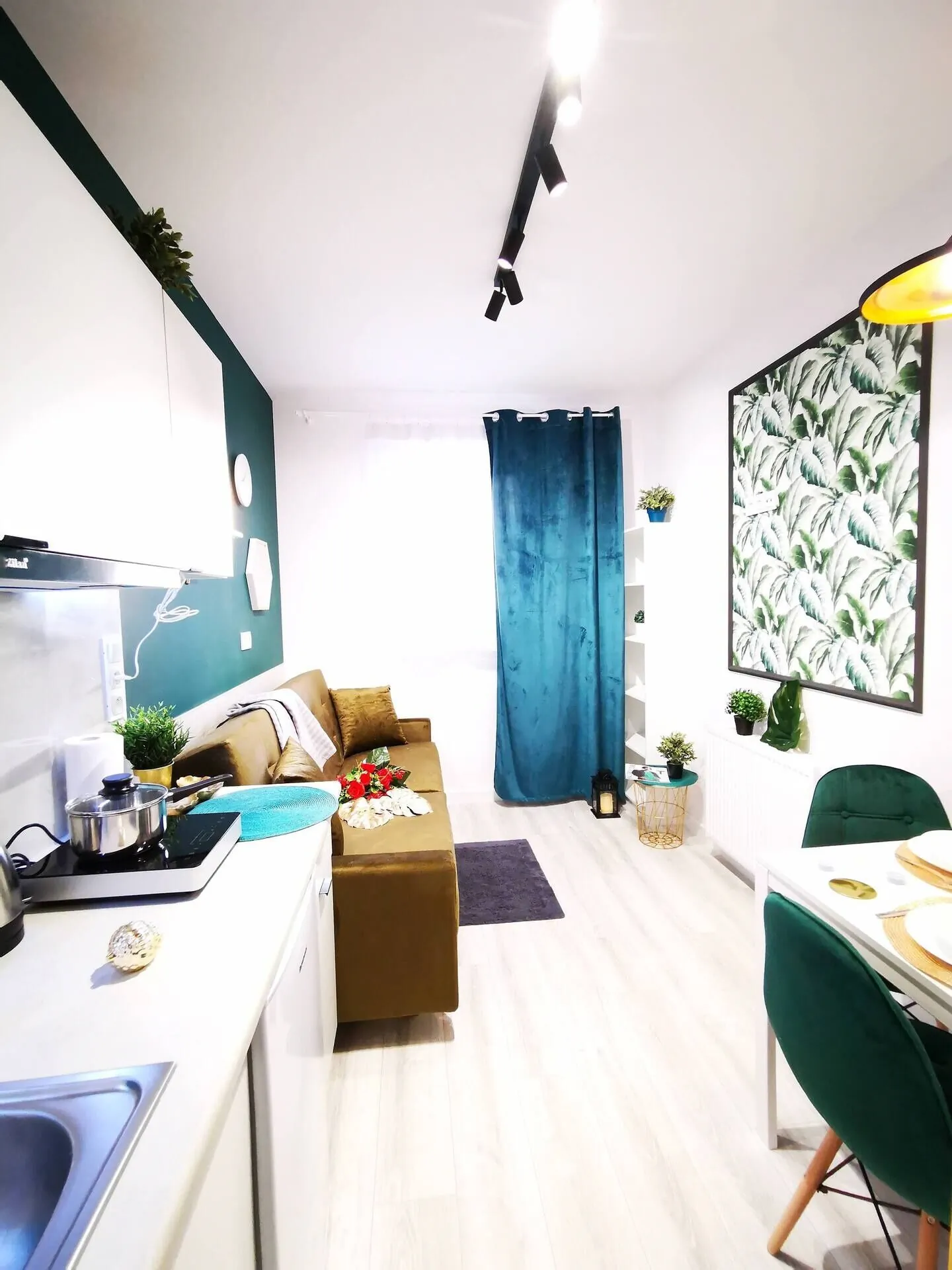 4-4 Stylowe małe studio nad kanałem przy SKM (metro) Warszawa