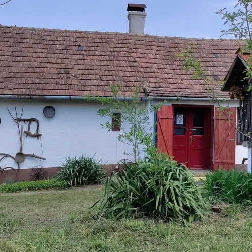 A h&aacute;z bej&aacute;rata 