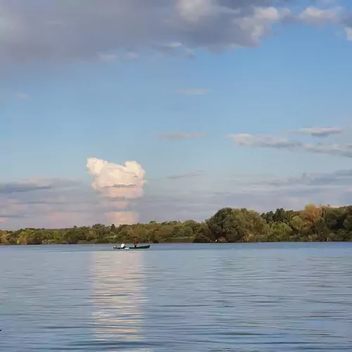 Tisza-tavi Kiserdő Vendégház Tiszaderz 016 kép