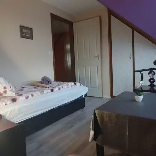 Baker Street Apartman Balatonalmádi 006 kép