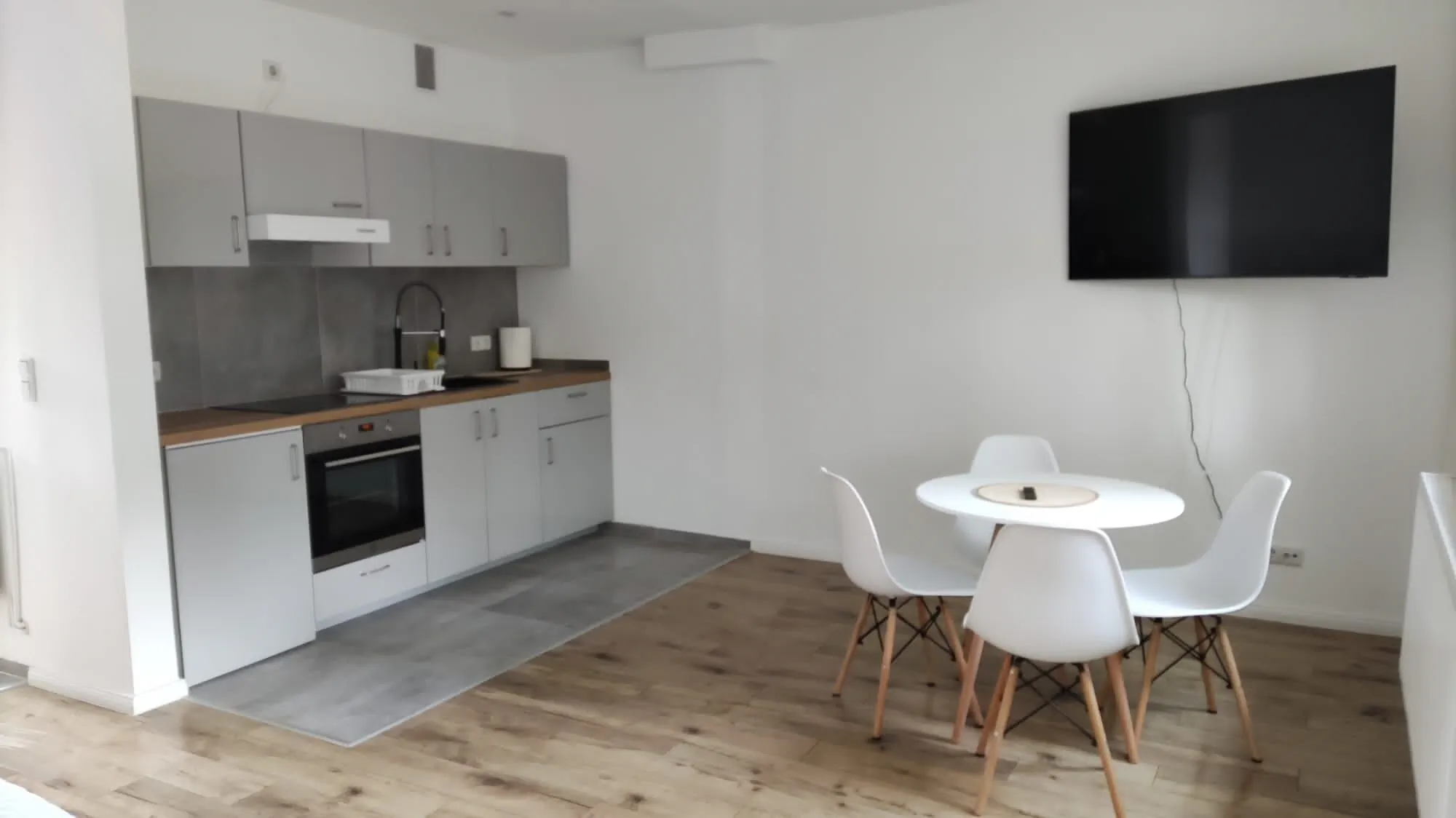 Pensjonat Eden Apartament 8