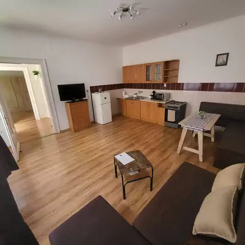 Kincstár Apartmanok Sátoraljaújhely 003 kép