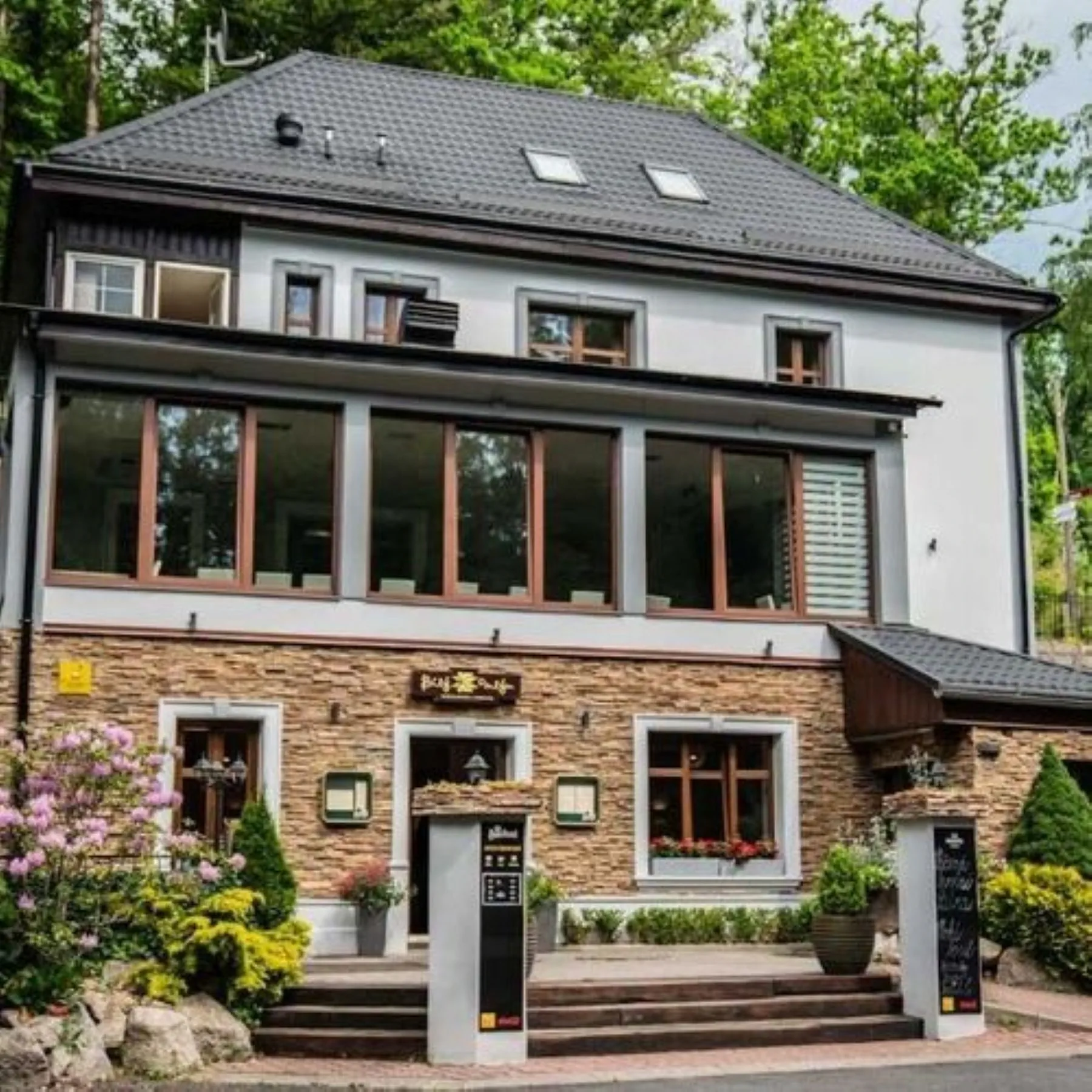Restaurace a penzion Bílý Mlýn Liberec