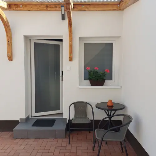 Apartman 2 ki&uuml;lő