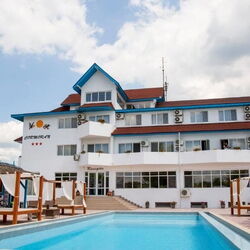 Cormoran Resort Uzlina