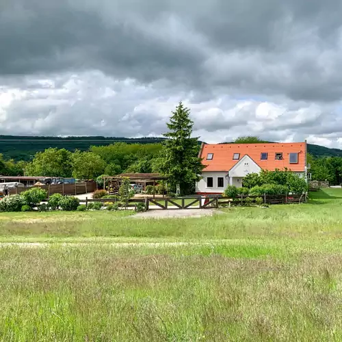 Káli Cottage Köveskál