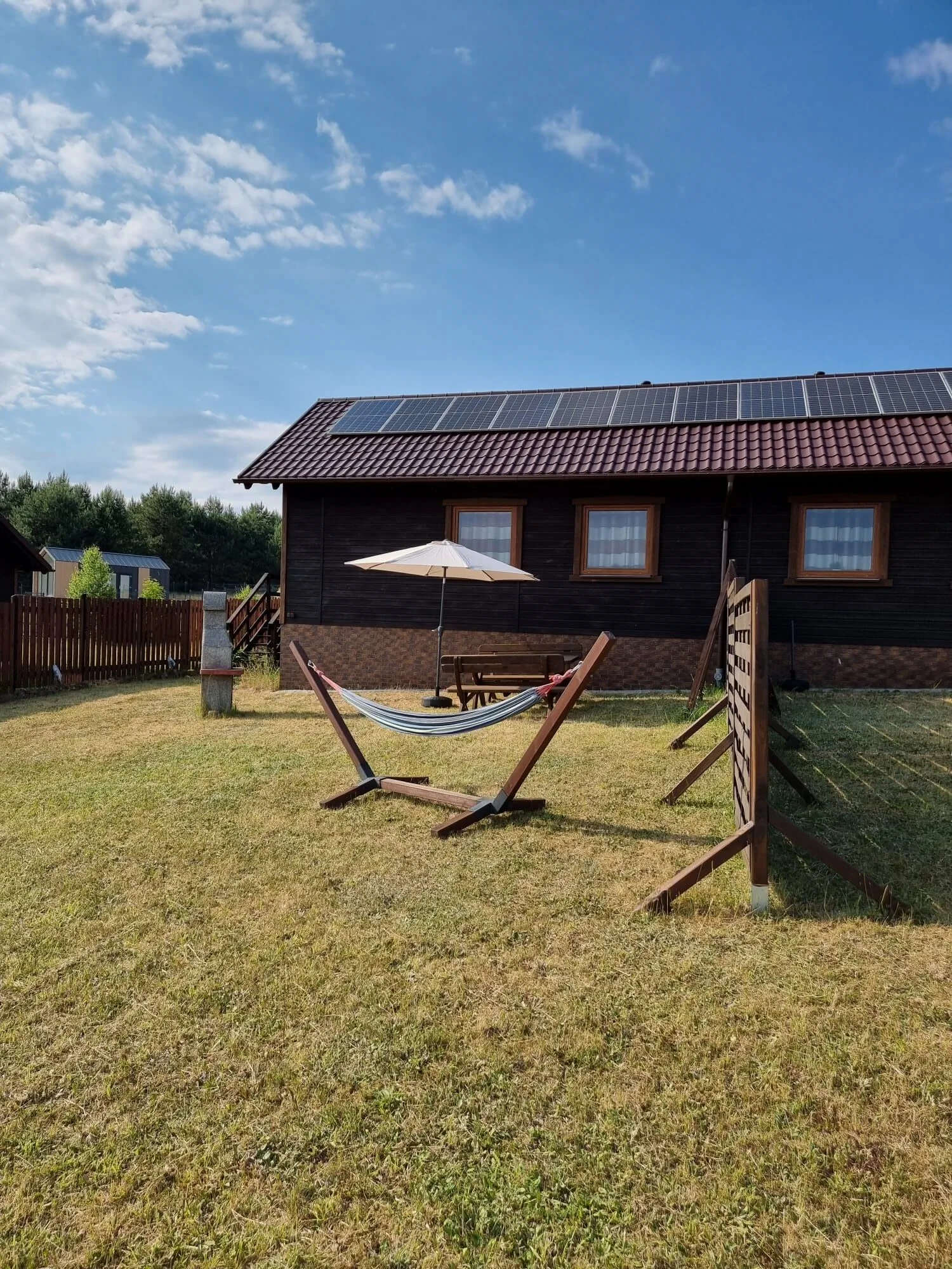 Domki letniskowe we Wielu Przy Kasztanie 