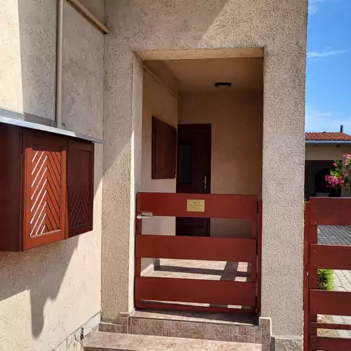 Völgyhíd Apartmanház Veszprém 007 kép