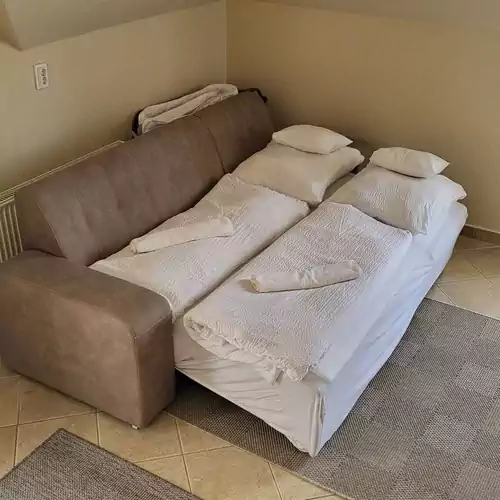 Völgyhíd Apartmanház Veszprém 012 kép