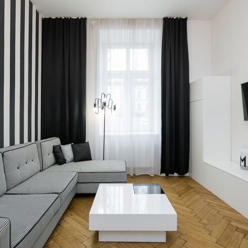 sofa w salonie