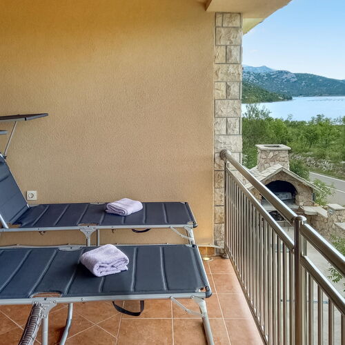 Apartman Starigrad - CDI429  2