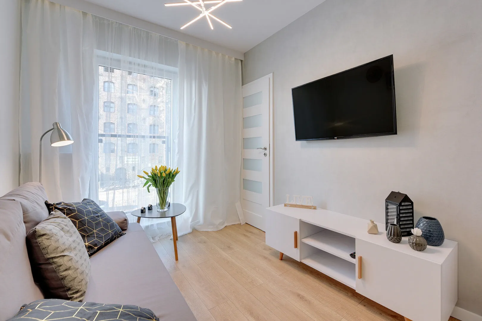 PLATINIUM LOFTS Chmielna 72 A