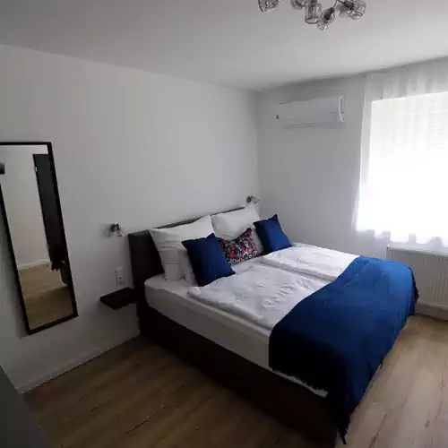 Natali Apartmanház Eger 002 kép