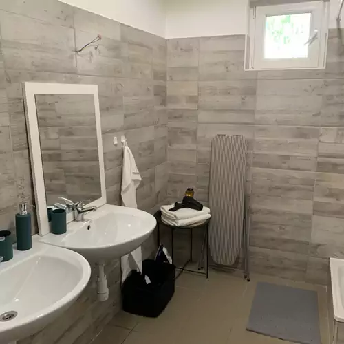 Lili Apartmanház Sajóvámo 006 kép