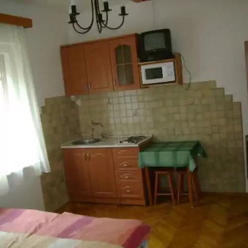 Álmos Apartman Siófok 002 kép