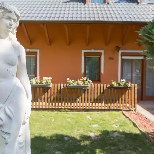 Holiday House Apartmanok Siófok 009 kép