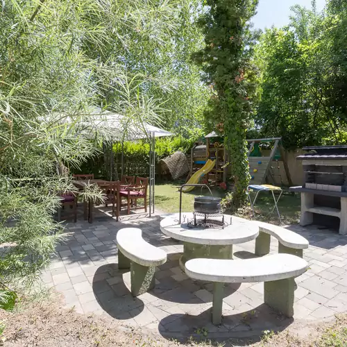 Holiday House Apartmanok Siófok 012 kép