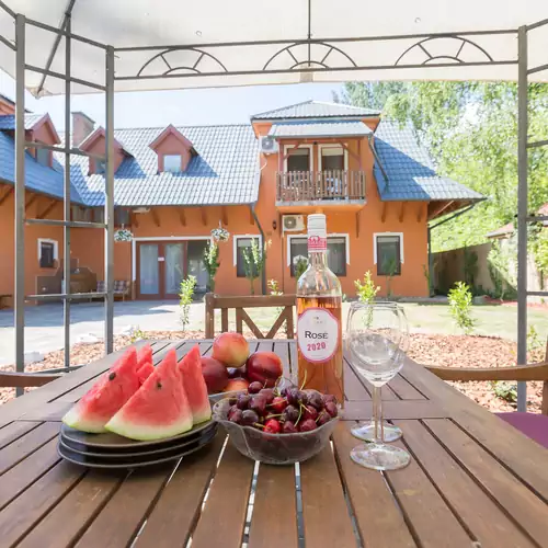 Holiday House Apartmanok Siófok 018 kép