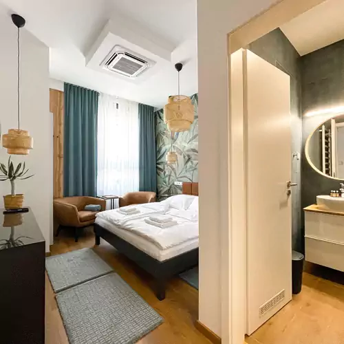 Botaniq Rooms Apartman Gyula 002 kép