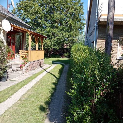 Á&G Vendégház Balatonkeresztúr  4