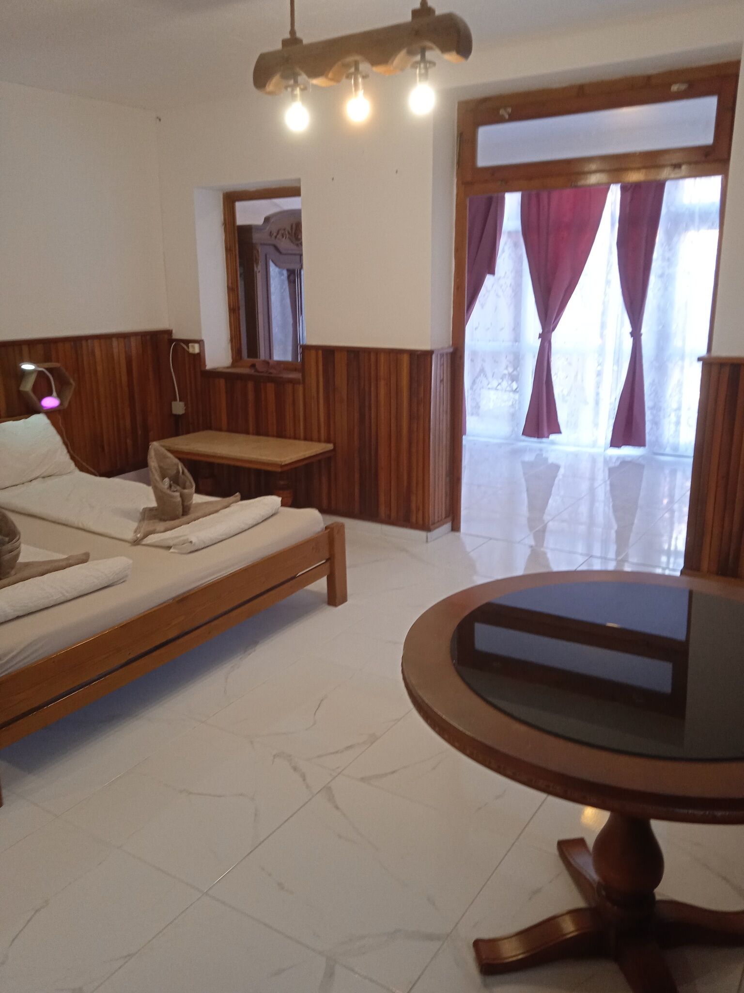 R4 Rolléder Apartman-ház Siklós