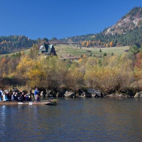 Dom gościnny Schronisko PTTK Trzy Korony Sromowce Niżne