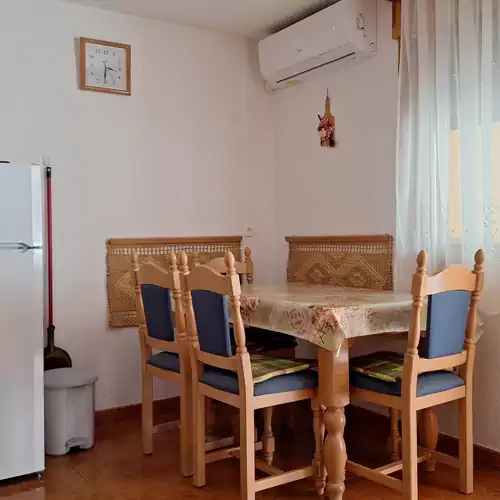 Csibi Apartman Harkány 004 kép