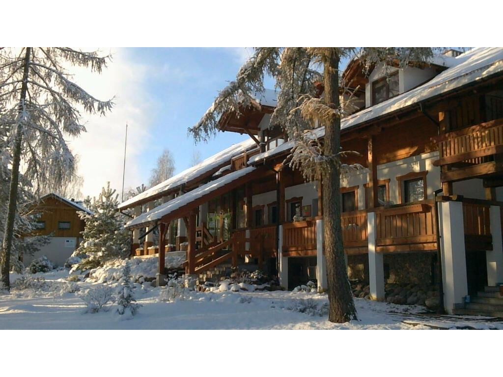 Pensjonat Stajnia Sarnówek Rozajny Wielkie