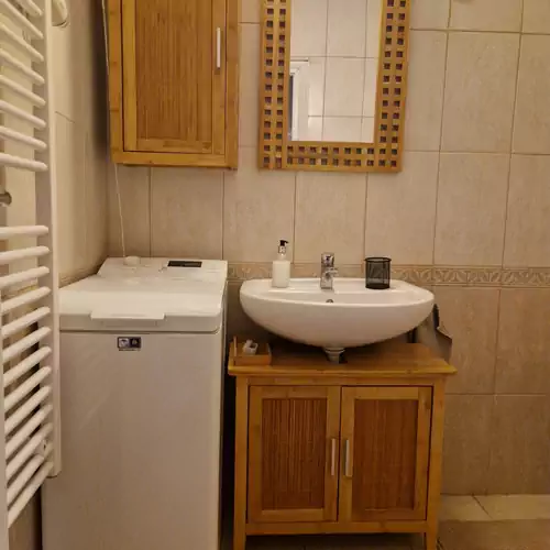 Clarissa Apartman Eger 007 kép