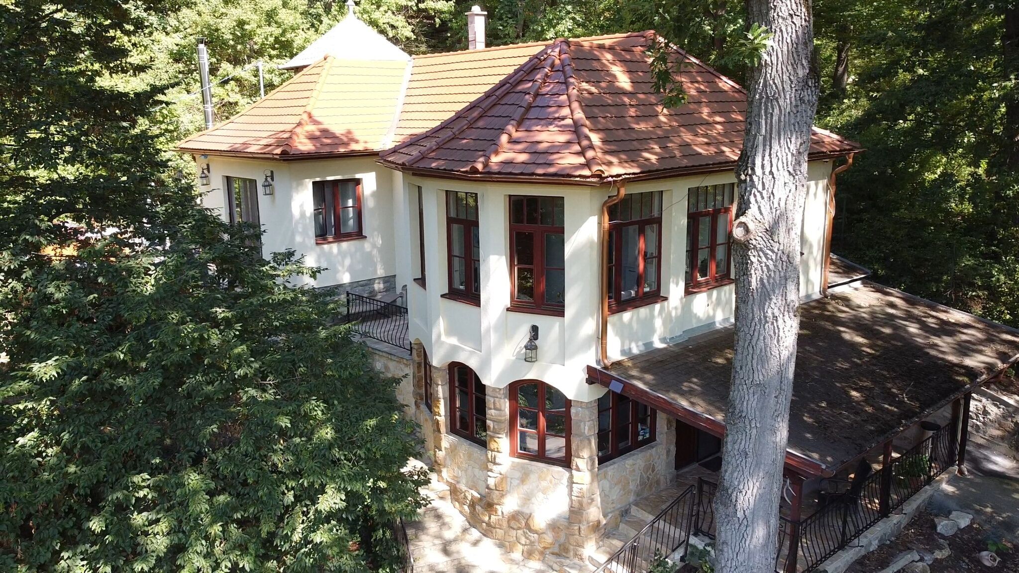 Kőszikla Vendégház Kismaros