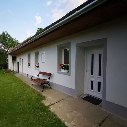 Hűvösvölgy Vendégház Lókút 019 kép