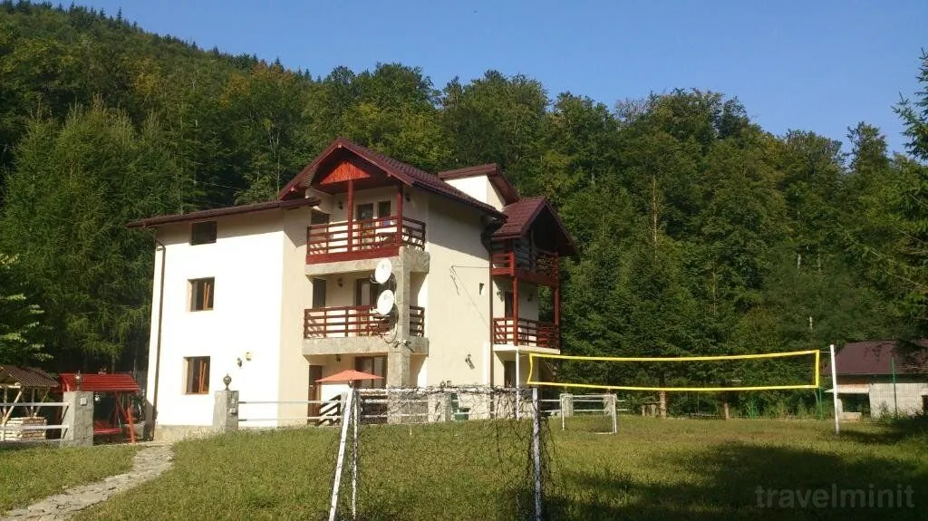 Pensiunea Zece Brazi Cheia