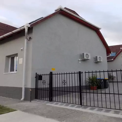 Kőkapu Apartmanház  Bogác 008 kép