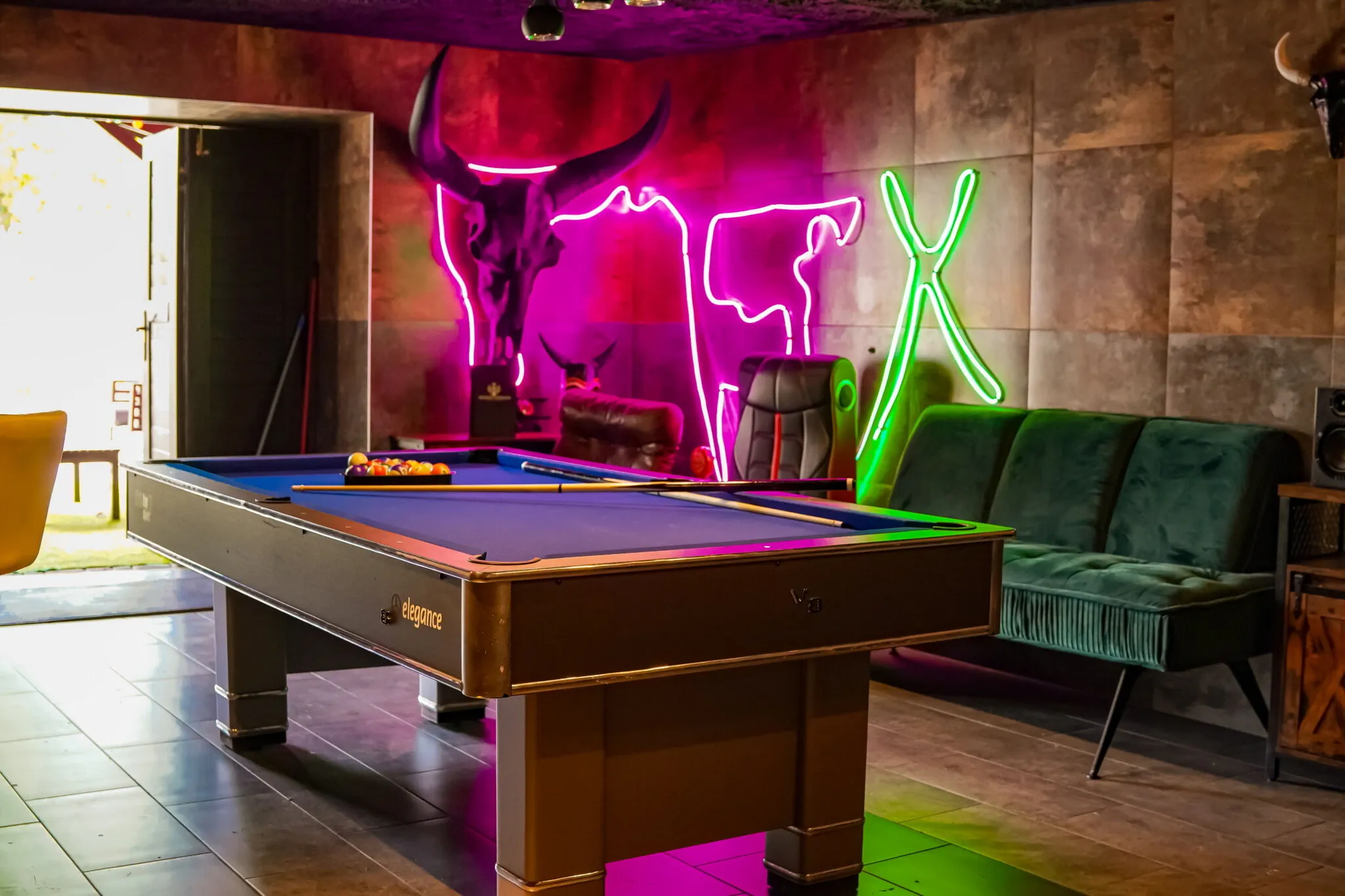 Holiday Home Vegas - Dom na wyłączność Chynowo