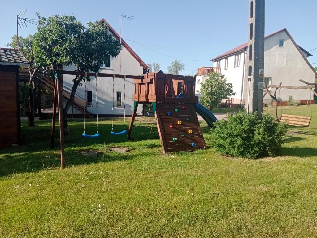 Owocowe Wakacje - Domek drewniany nad jeziorem Mikołajki