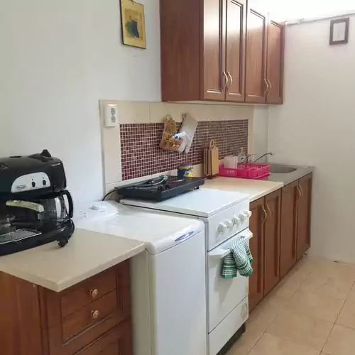 Simay Apartman Balatonalmádi 008 kép