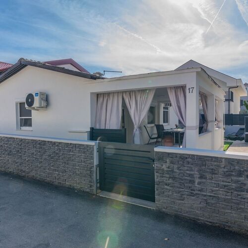 Holiday Home Bukal Vir