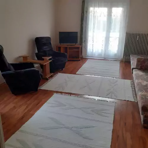 Hajnalka Apartman Péc 007 kép