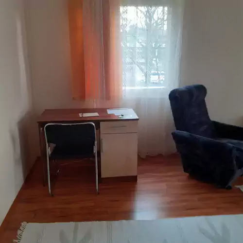 Hajnalka Apartman Péc 009 kép