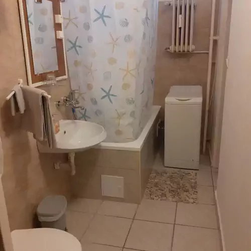 Hajnalka Apartman Péc 011 kép