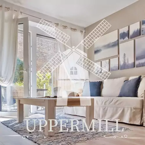 Uppermill Apartman Péc