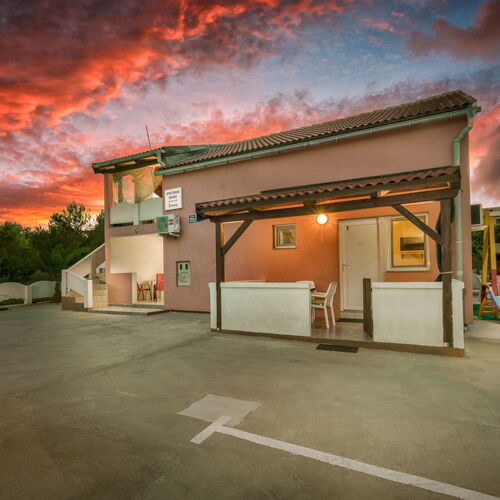 Apartmani Marko Vir  2