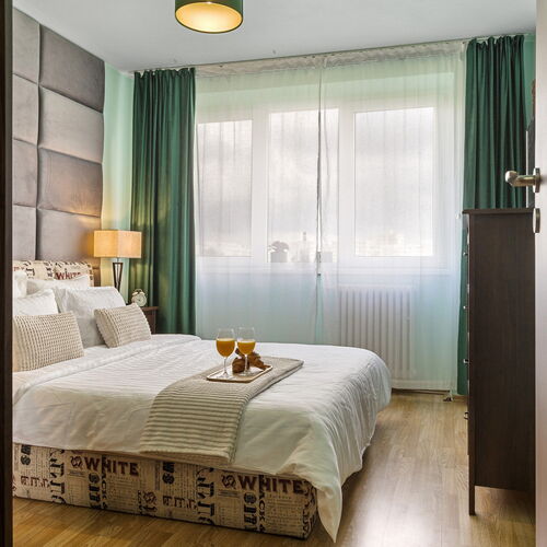 Dormitor Elegant, dimensiuni pat 160x200