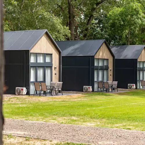 Tisza-tó Glamping Abádszalók