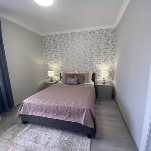 Oli Apartman Eger 003 kép