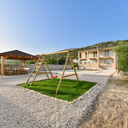 Villa Aurana Vrana