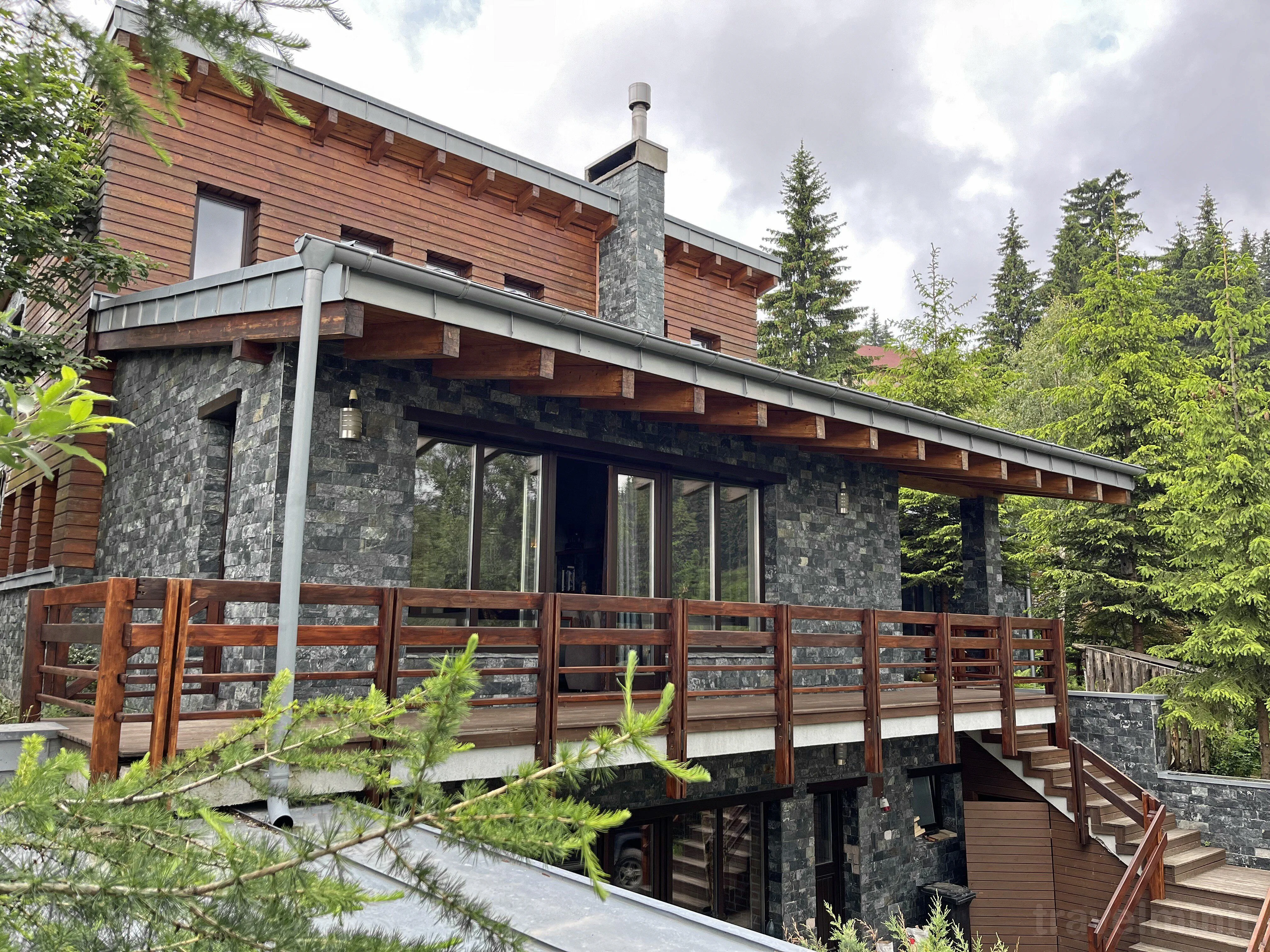 Bazalt Wellness Villa Harghita-Băi