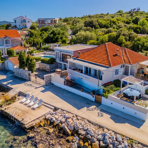 Apartment Iva Mali Iz  3